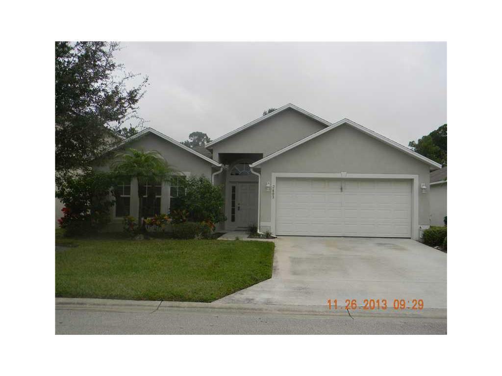 Property Photo:  2603 12th Square  FL 32968 