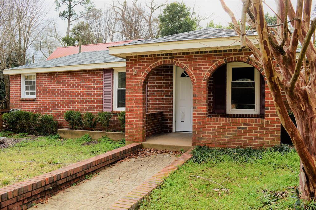 Property Photo: 108 Williams Street SC 29829