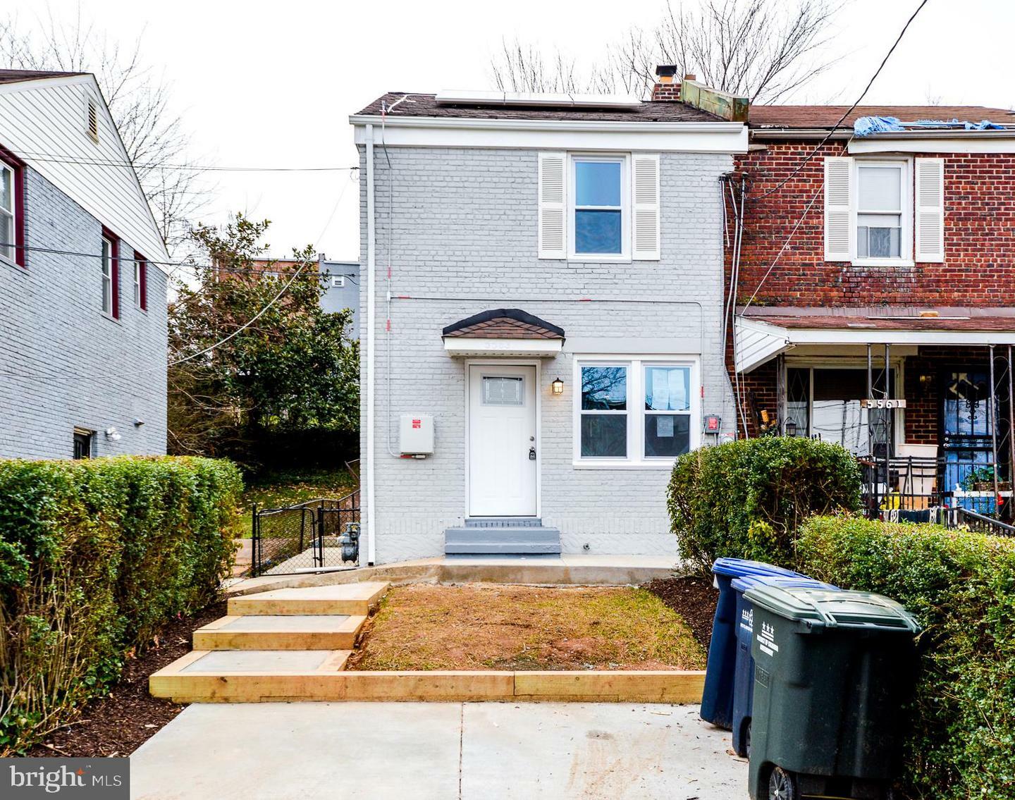 Property Photo:  5563 Central Avenue SE  DC 20019 