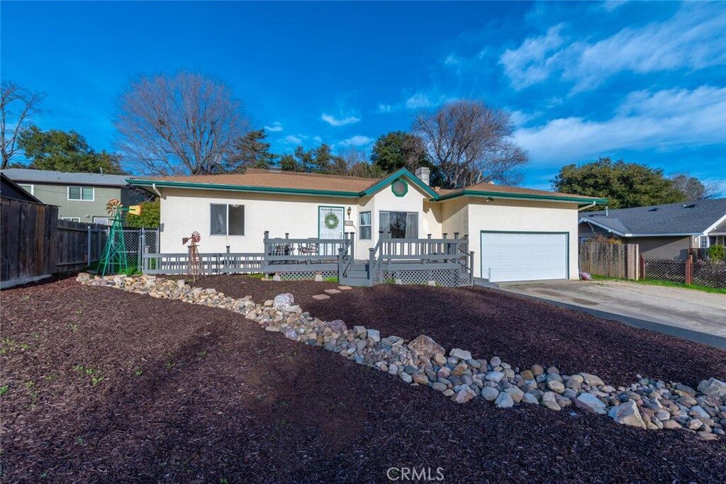 Property Photo:  5365 Palma Avenue  CA 93422 