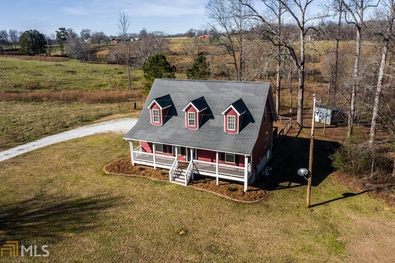 Property Photo: 800 Attaway Rd GA 30108