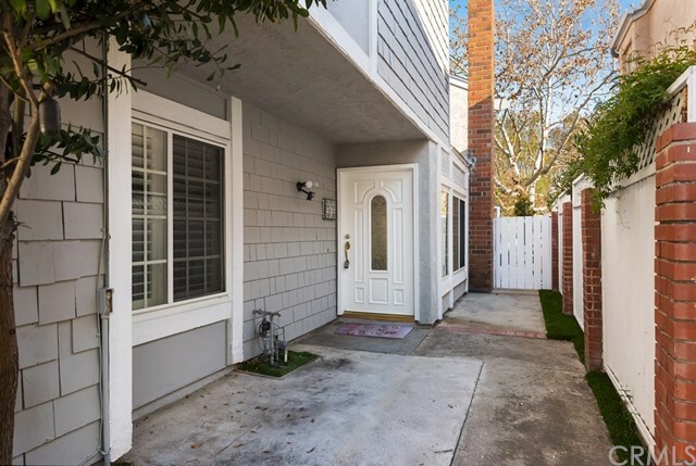 Property Photo:  22498 Lake Forest Lane  CA 92630 