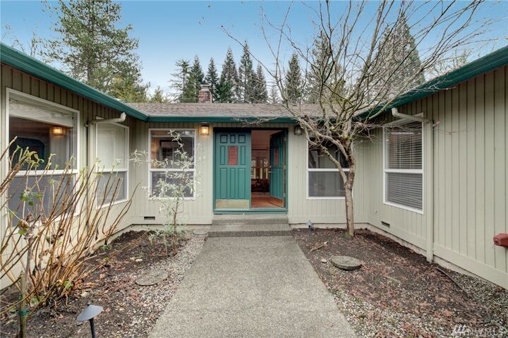 Property Photo: 25222 215th Place SE WA 98038