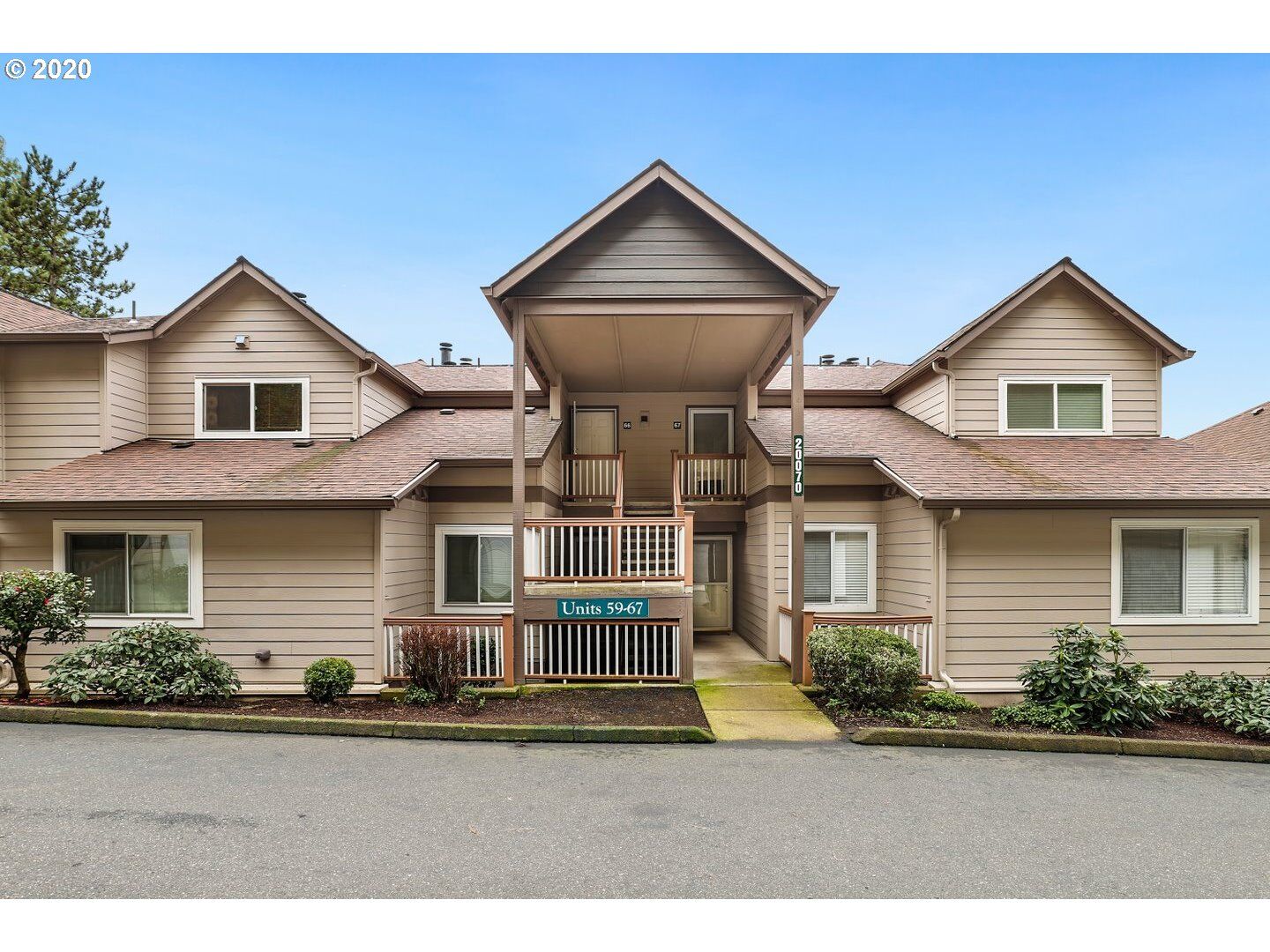 Property Photo: 20070 Larkspur Ln 66 OR 97068