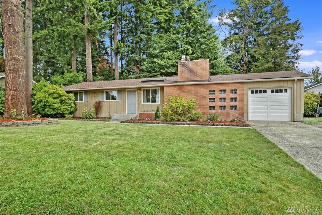 Property Photo:  12812  81st Avenue NE  WA 98034 