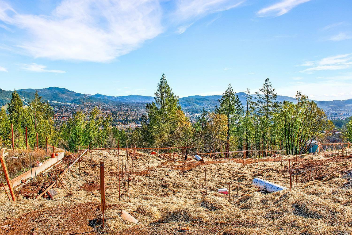 Property Photo:  3670 Ray Crest Court  CA 95404 