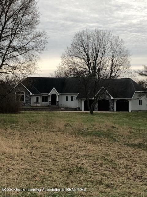 Property Photo:  1385 Willoughby Road  MI 48854 