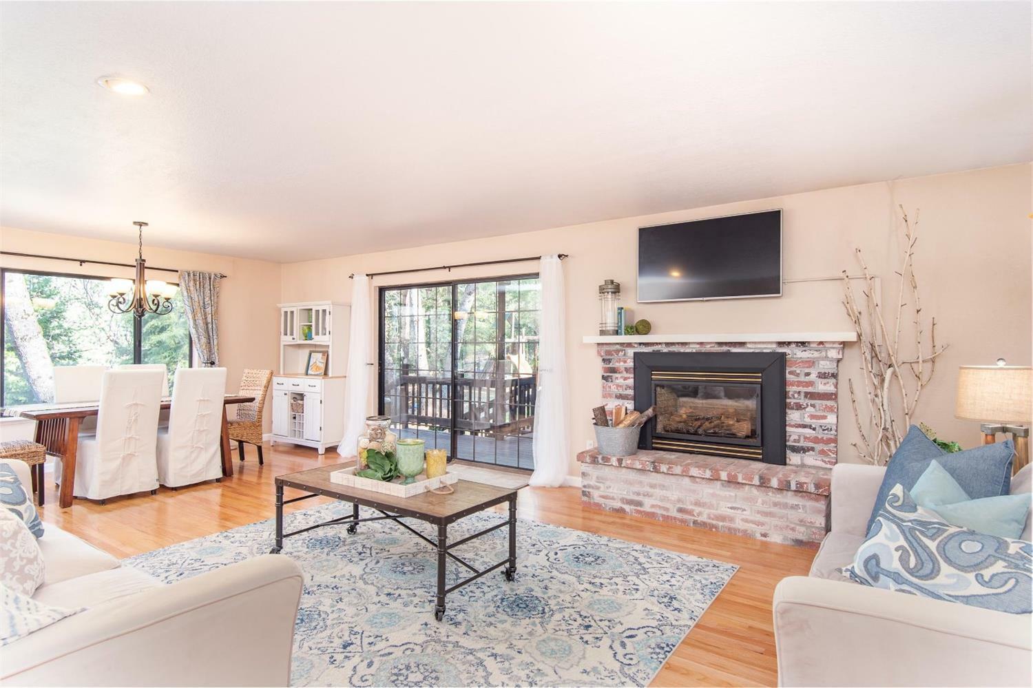 Property Photo: 10287 Deer Ridge Drive CA 95949