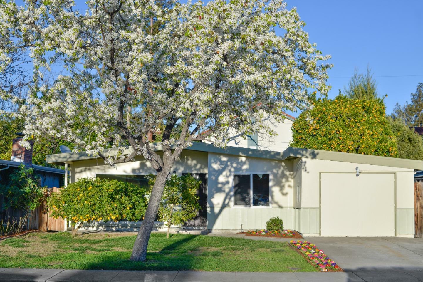 Property Photo: 2025 Jackson CA 95050
