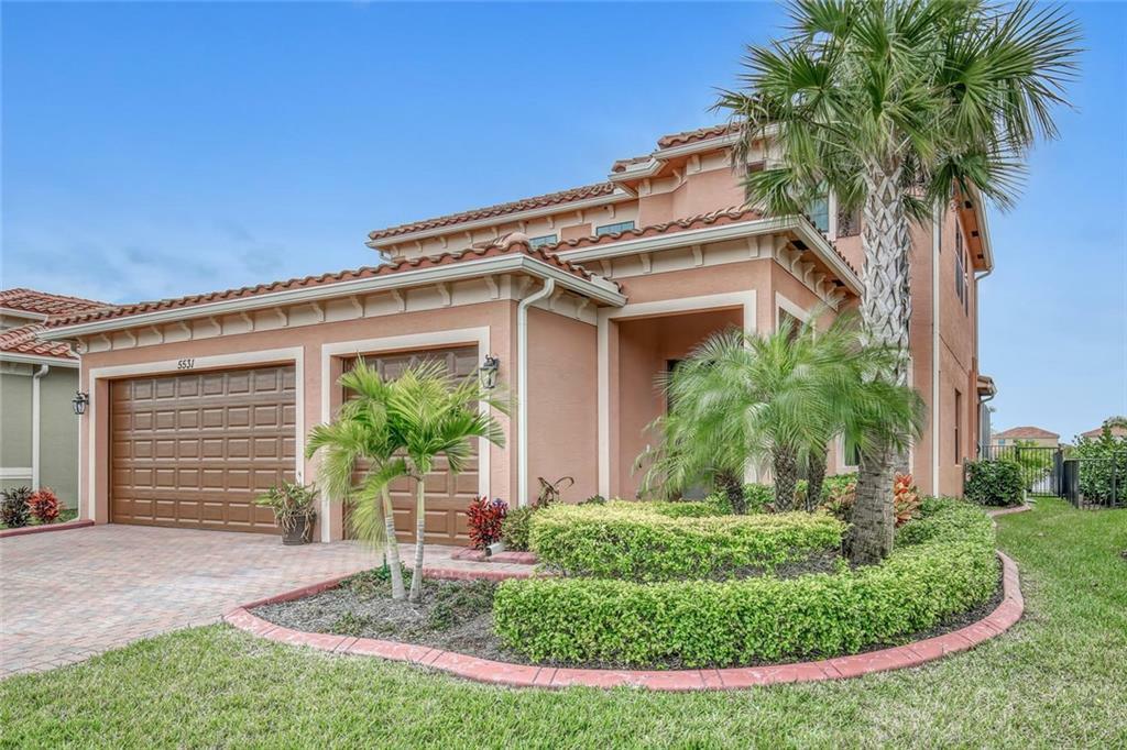 Property Photo:  5531 40th Avenue  FL 32967 