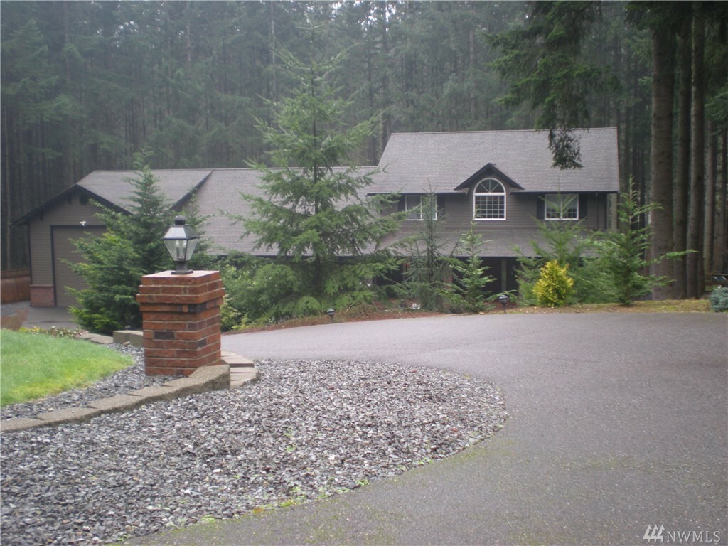 Property Photo:  14314 20th Dr NW  WA 98271 