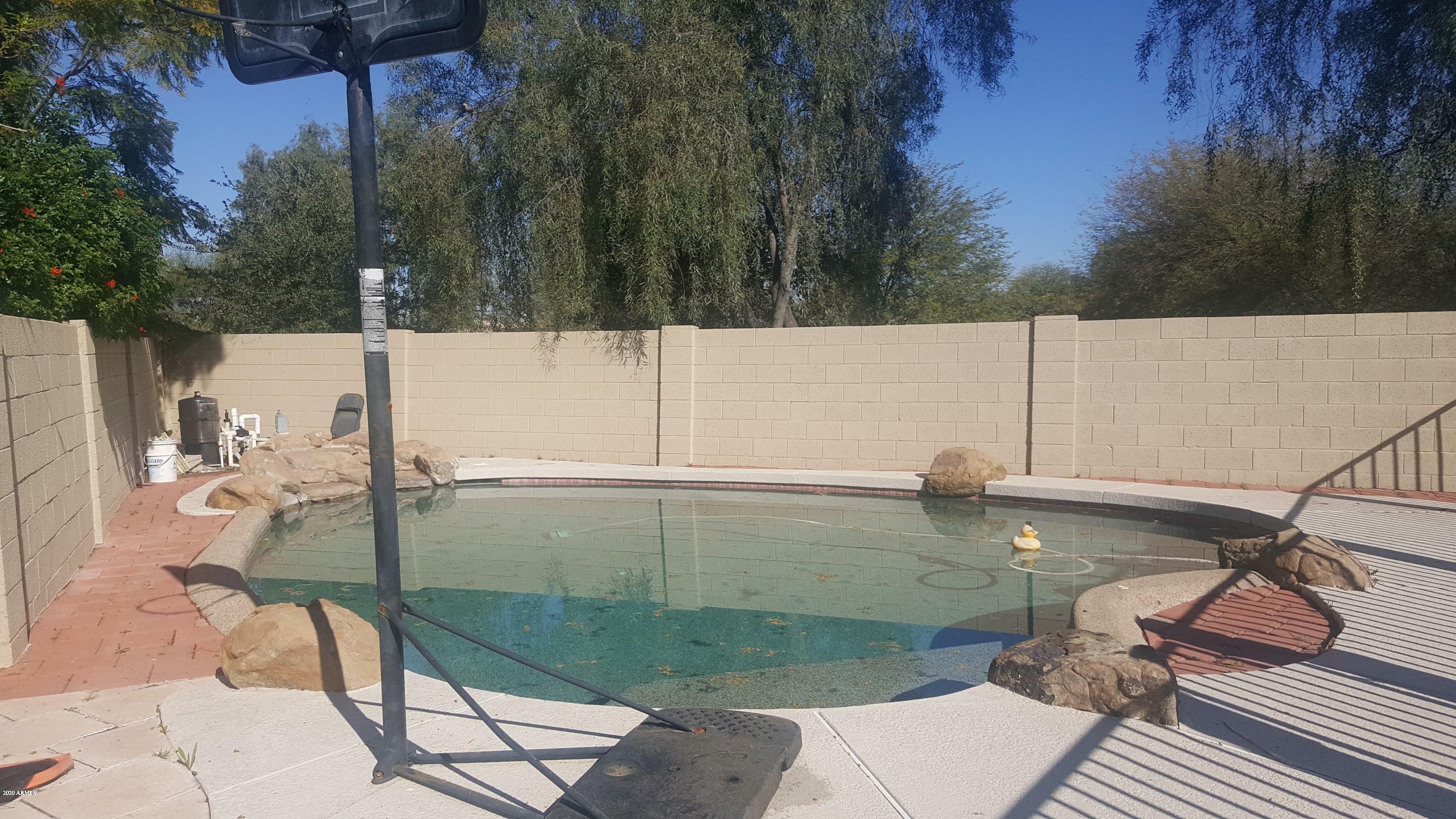 Property Photo:  918 S San Joaquin Court  AZ 85296 