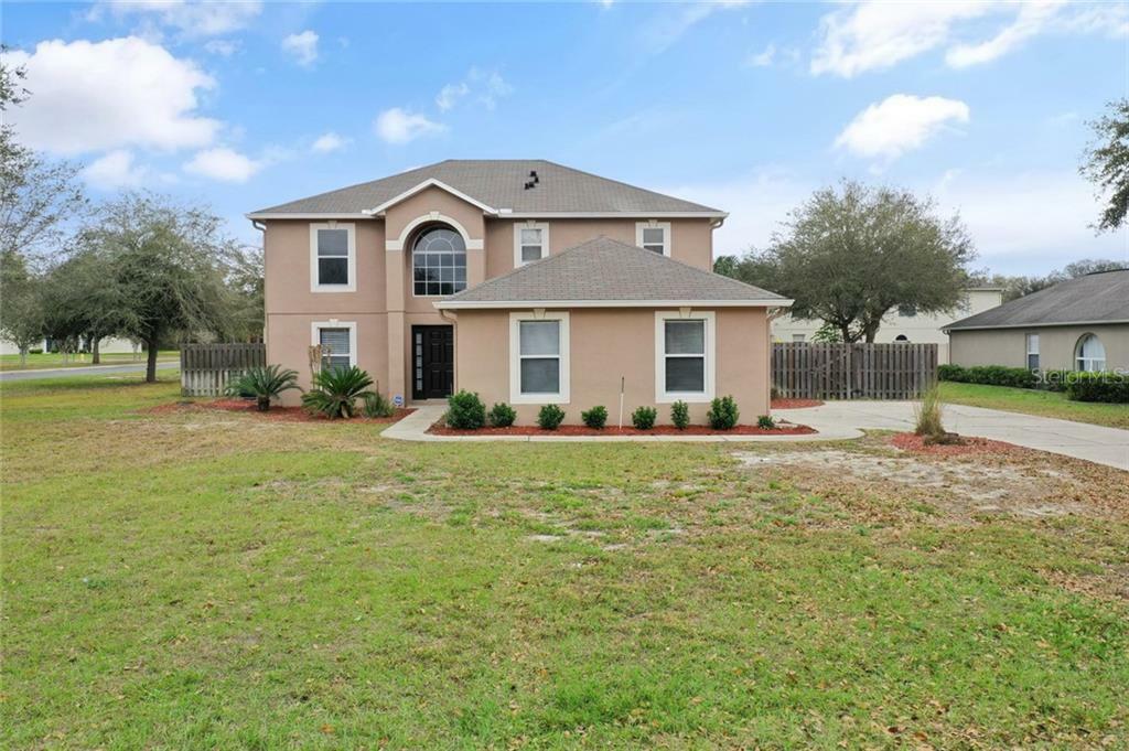 Property Photo:  1001 Ridgewind Court  FL 34731 