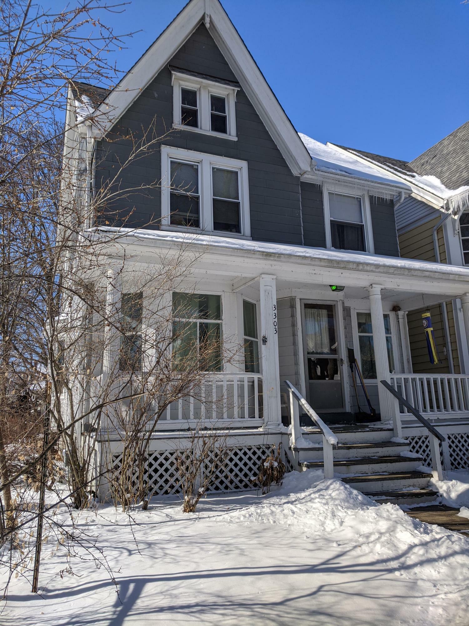 Property Photo:  3303 N Bartlett Ave  WI 53211 