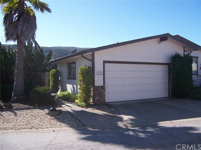 Property Photo:  1033 Karen Drive 40  CA 93405 