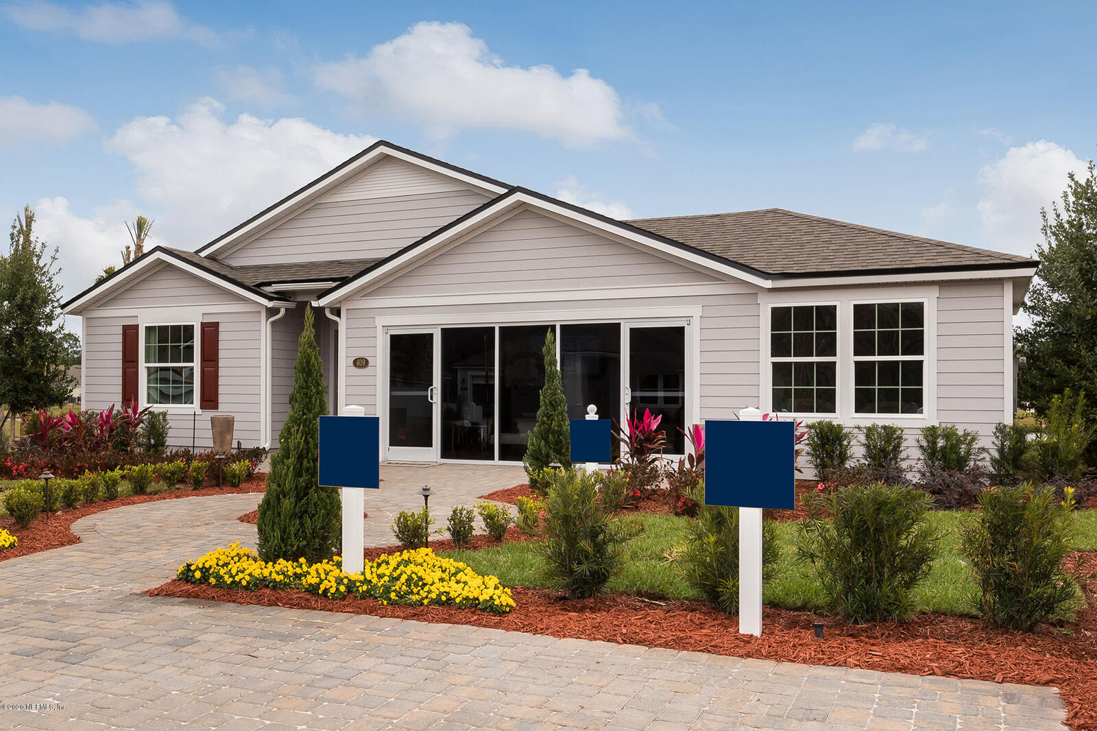 Property Photo: 409 S Hamilton Springs Road FL 32084