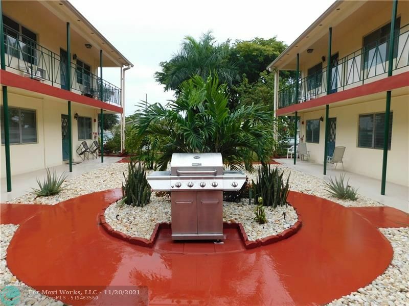 1845 Jefferson St 5  Hollywood FL 33020 photo