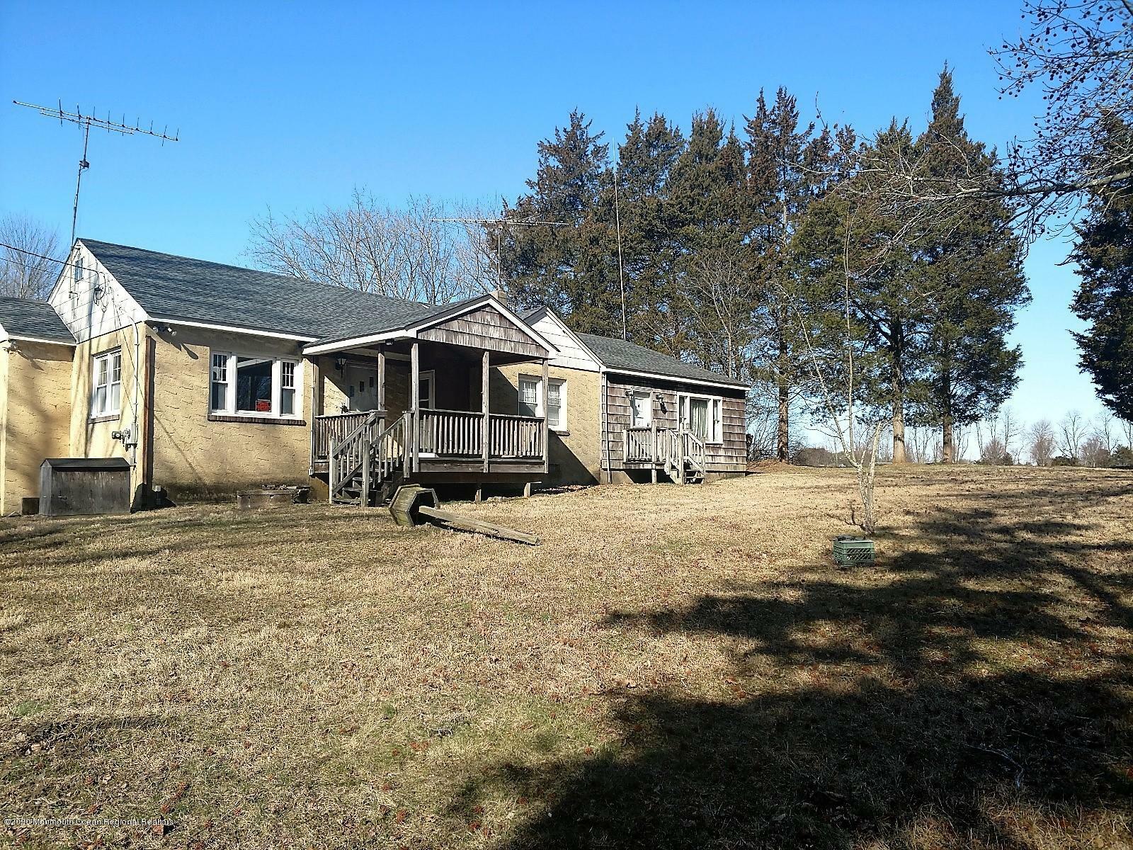 Property Photo:  37 Charleston Springs Road  NJ 08510 