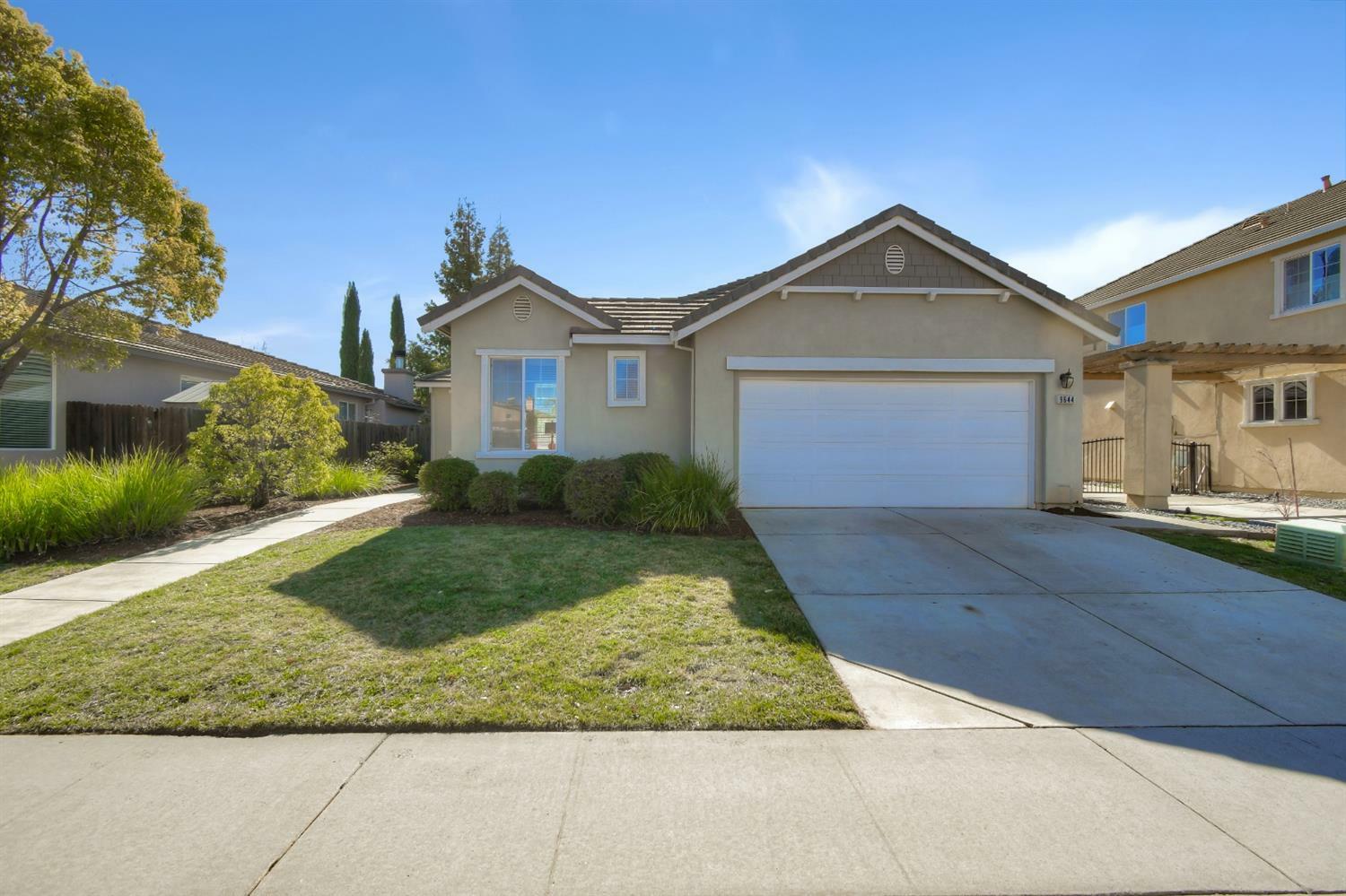 Property Photo:  9644 Crisswell Drive  CA 95624 