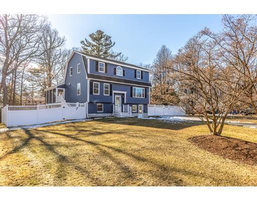 Property Photo: 4 Bradford Rd MA 01887