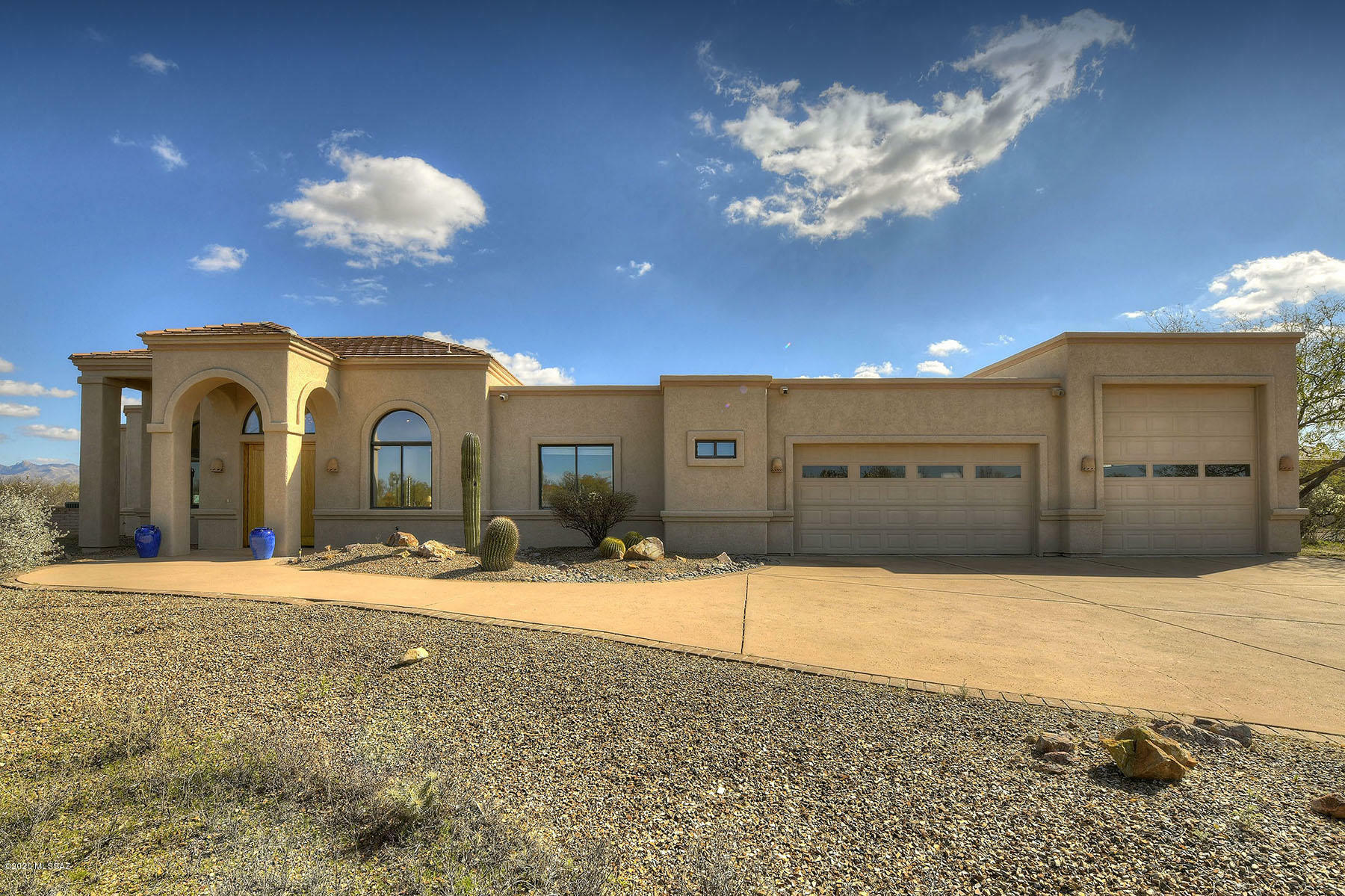 Property Photo:  1491 S Walnut Spring Place  AZ 85614 