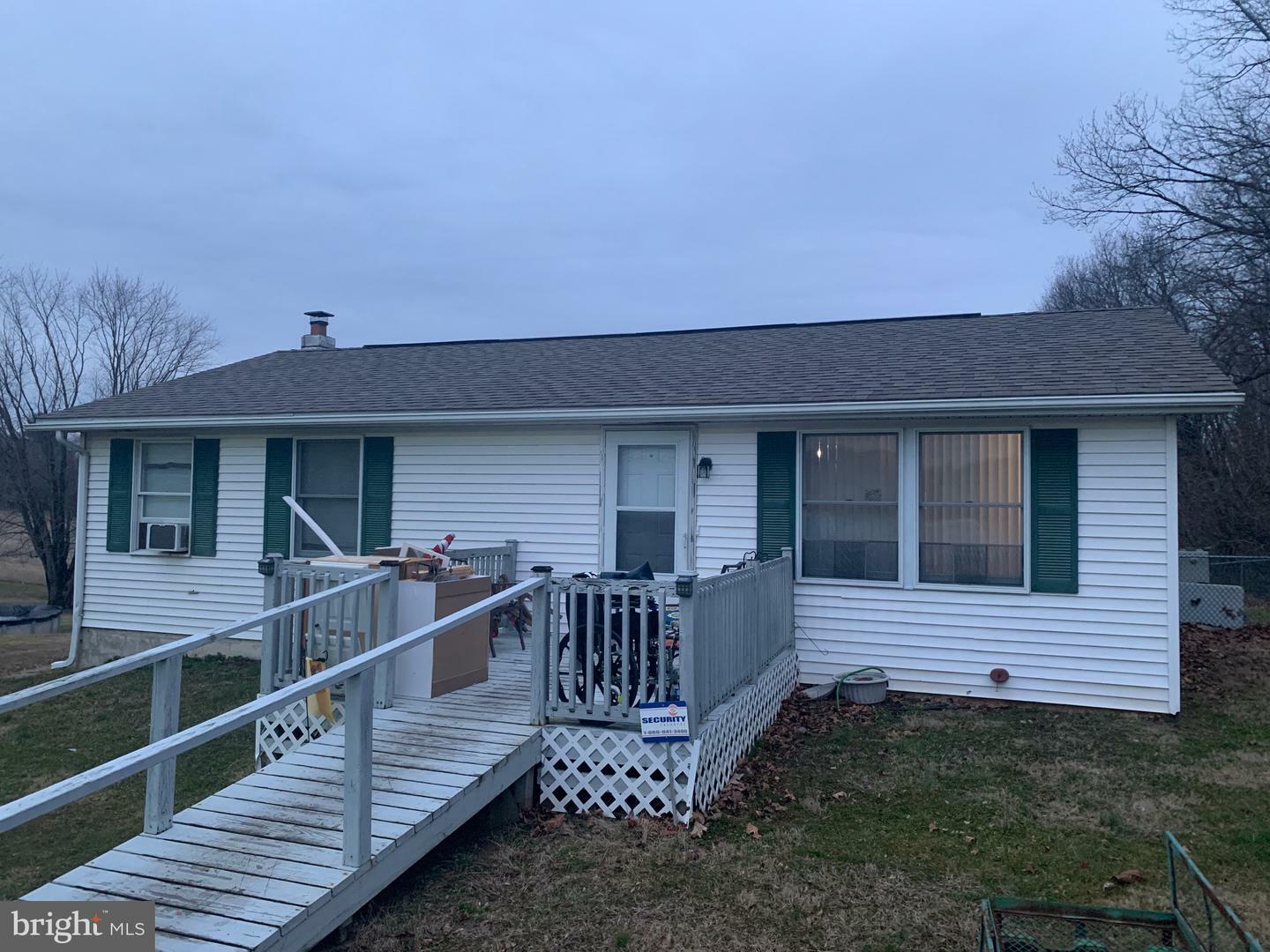 Property Photo:  102 Kinseyville Road  PA 19362 