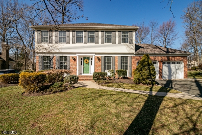 Property Photo: 3 Brookside Ct NJ 07076