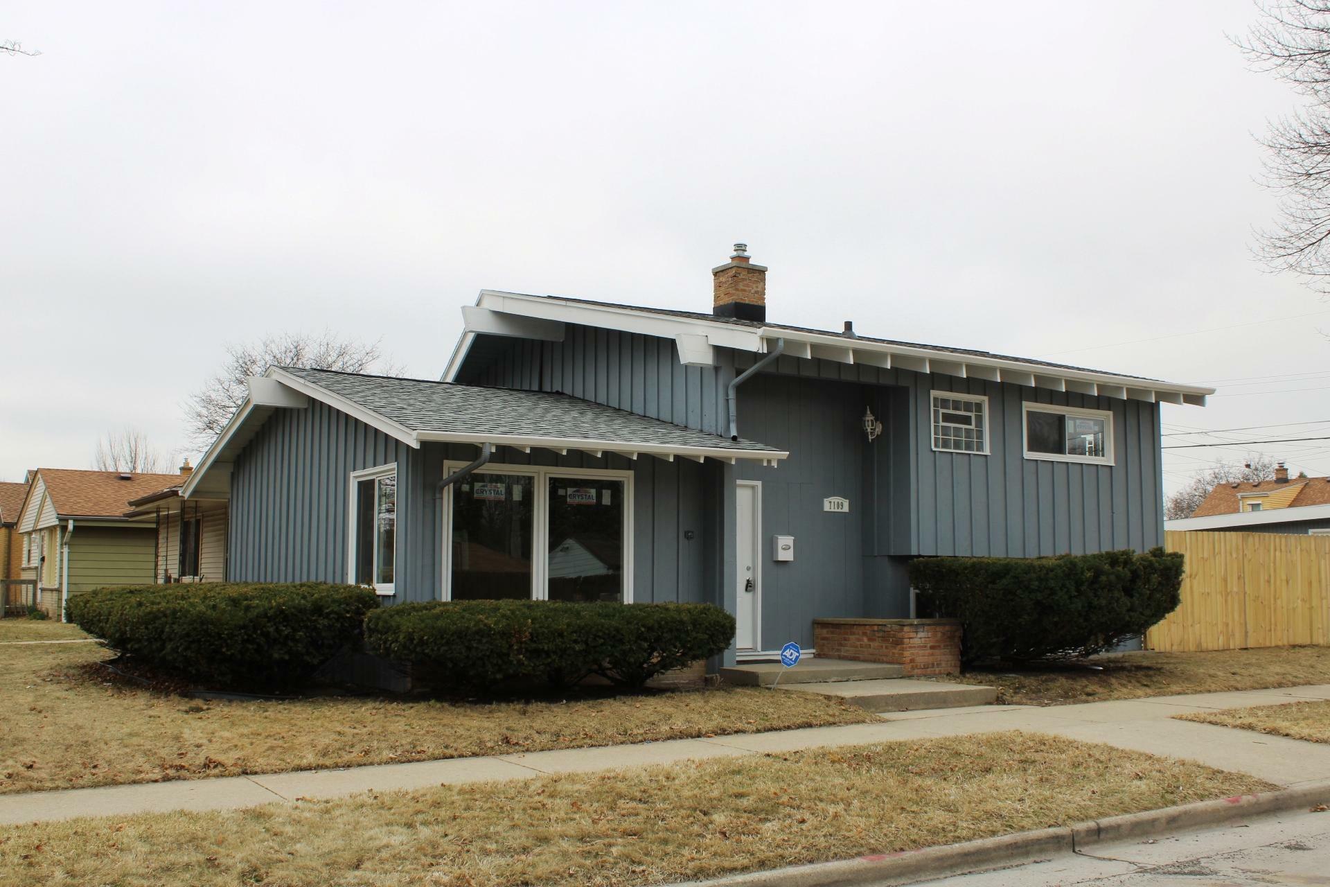 Property Photo:  7109 W Marion St  WI 53216 