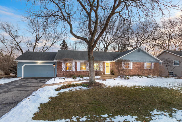 Property Photo:  25W261 Concord Road  IL 60540 