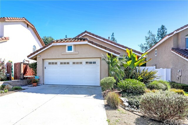 Property Photo:  24942 Villarente Street  CA 92677 