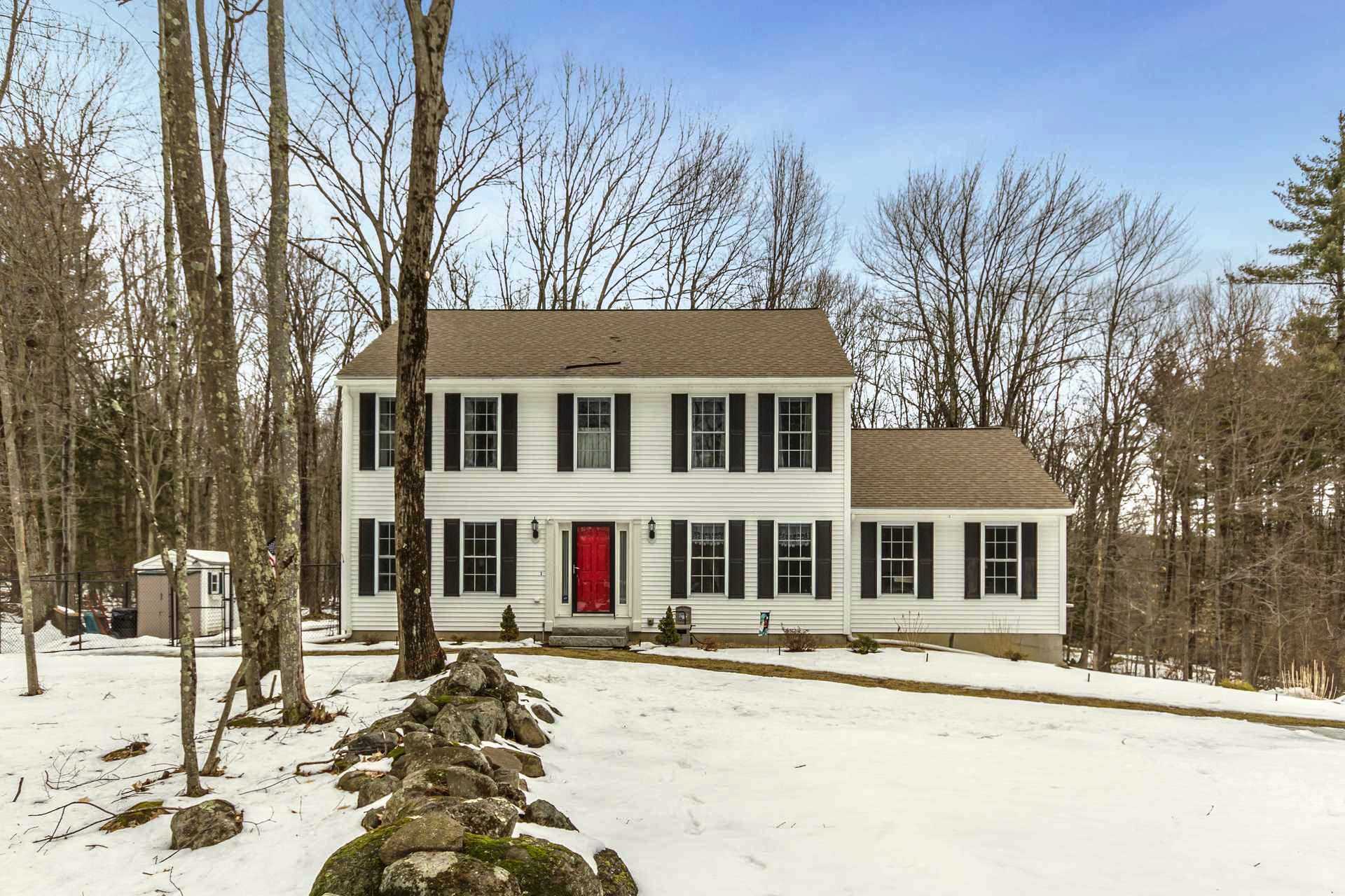 Property Photo: 6 Rancourt Drive NH 03086
