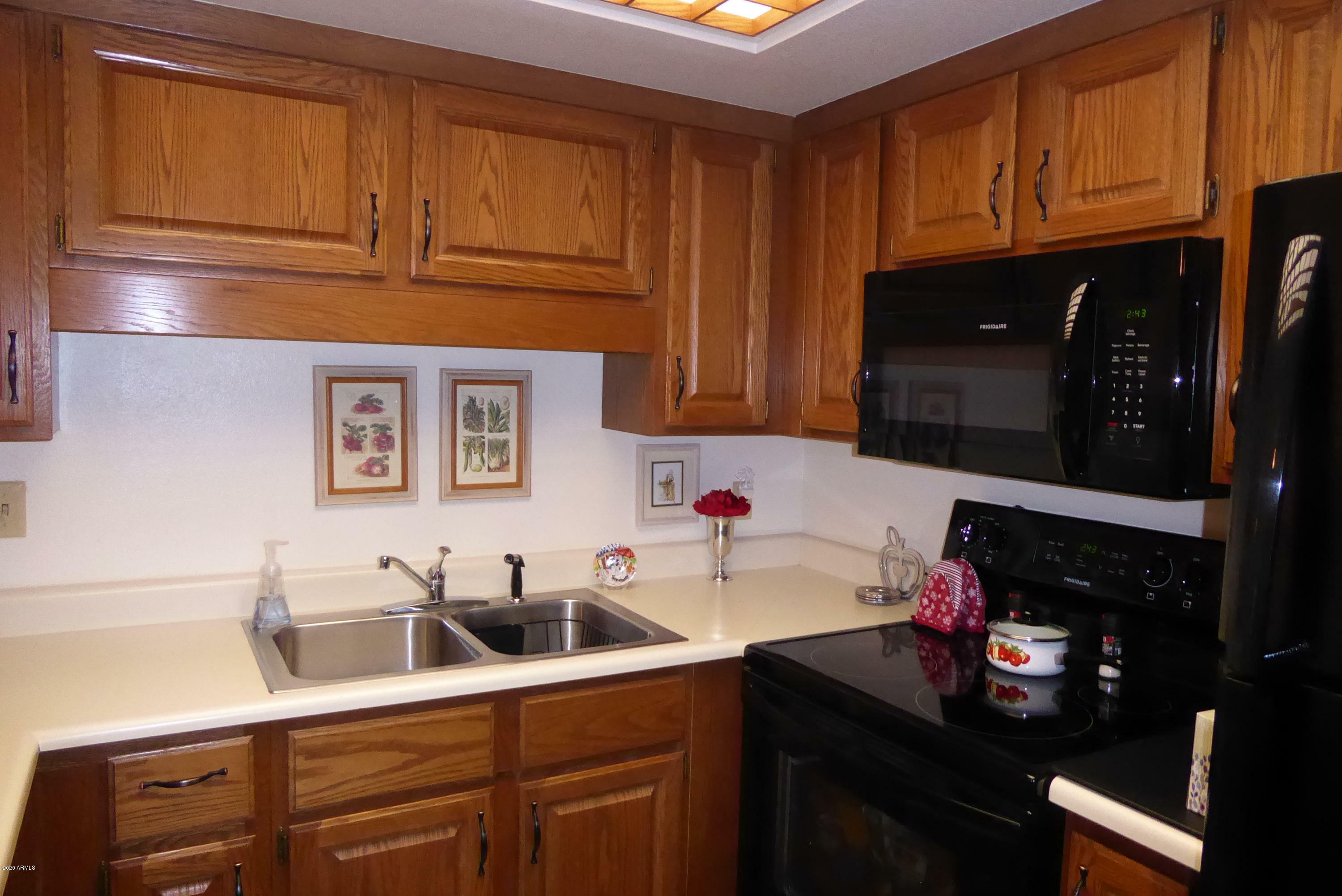Property Photo:  10330 W Thunderbird Boulevard A108  AZ 85351 