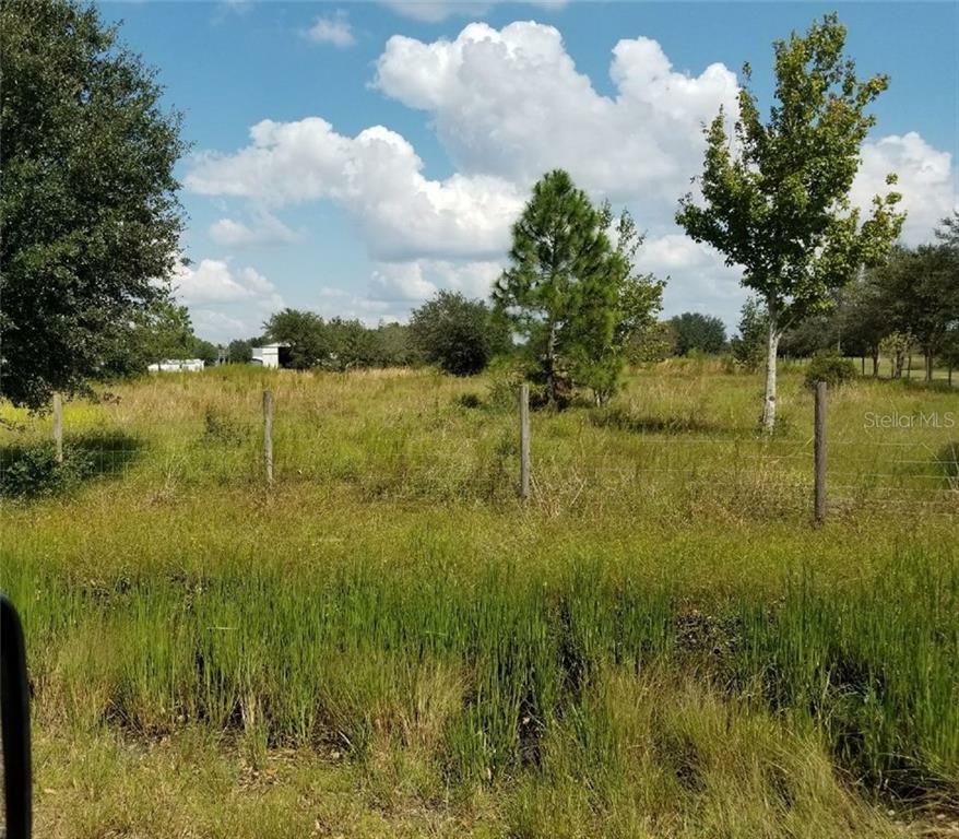 Property Photo:  5201 Wingate Road  FL 34251 