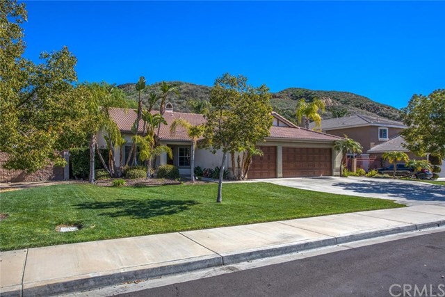 Property Photo: 7789 La Cresta Street CA 92346