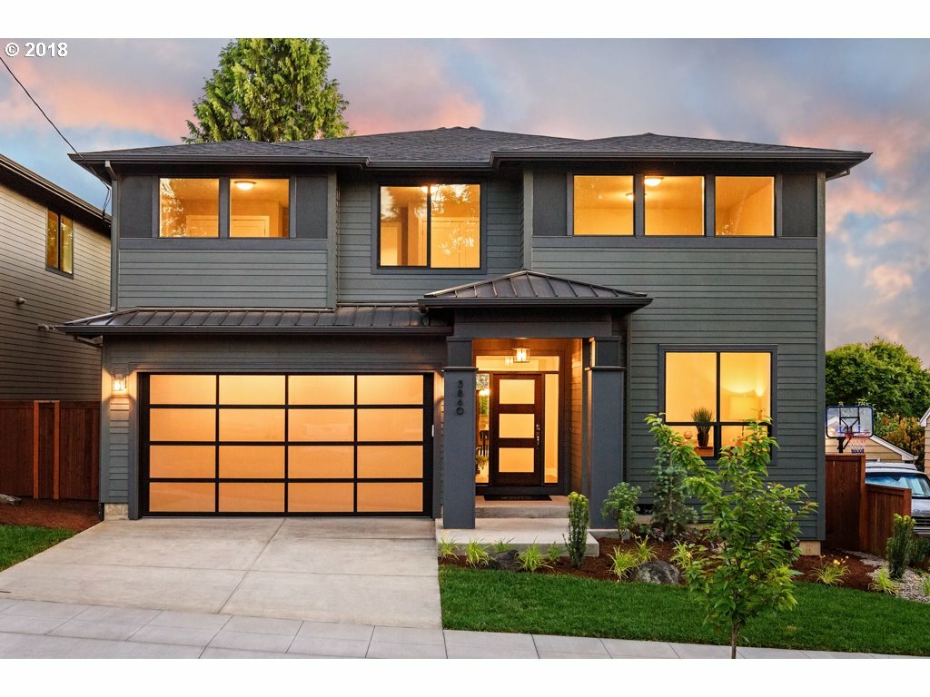 Property Photo: 3860 SE Rural St OR 97202