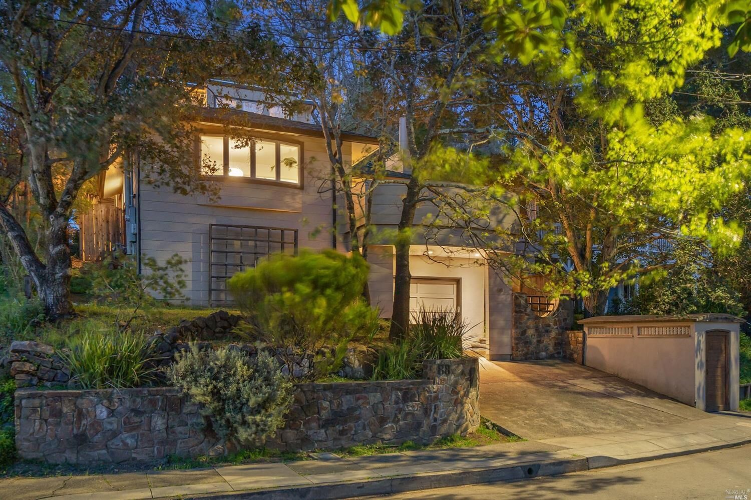 Property Photo: 88 Oak Knoll Avenue CA 94960