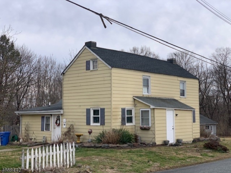 Property Photo: 9 Kuhl Rd NJ 08822