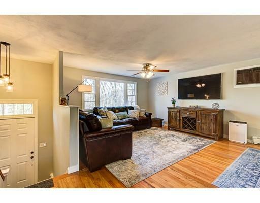 Property Photo: 182 Spring St MA 01748