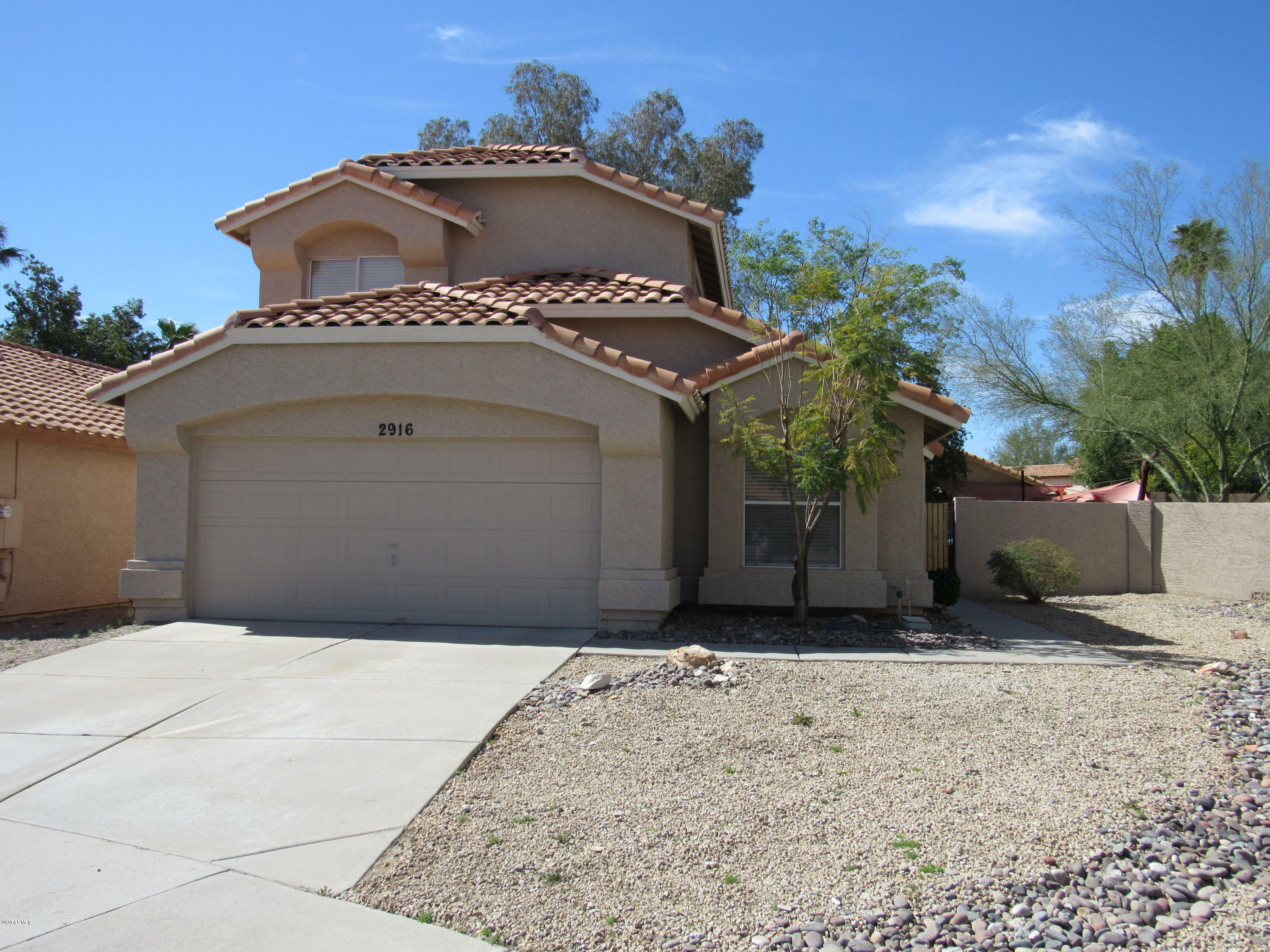 Property Photo:  2916 E Amber Ridge Way  AZ 85048 