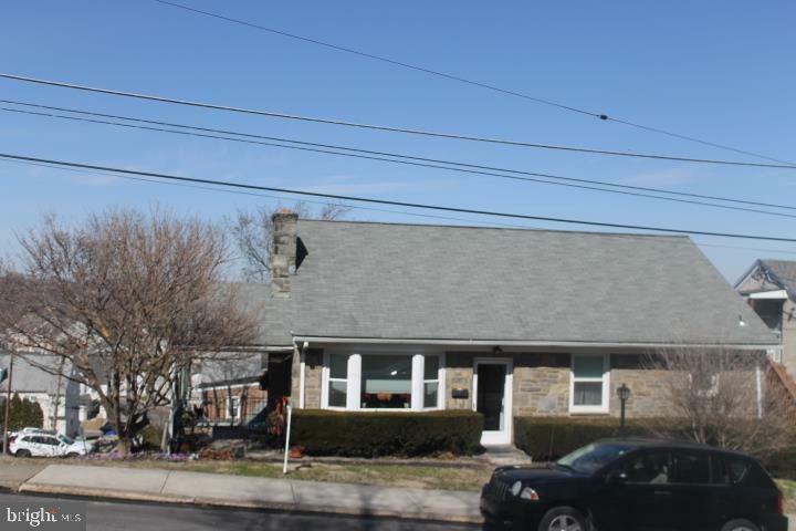 Property Photo: 667 Grove Street PA 19405