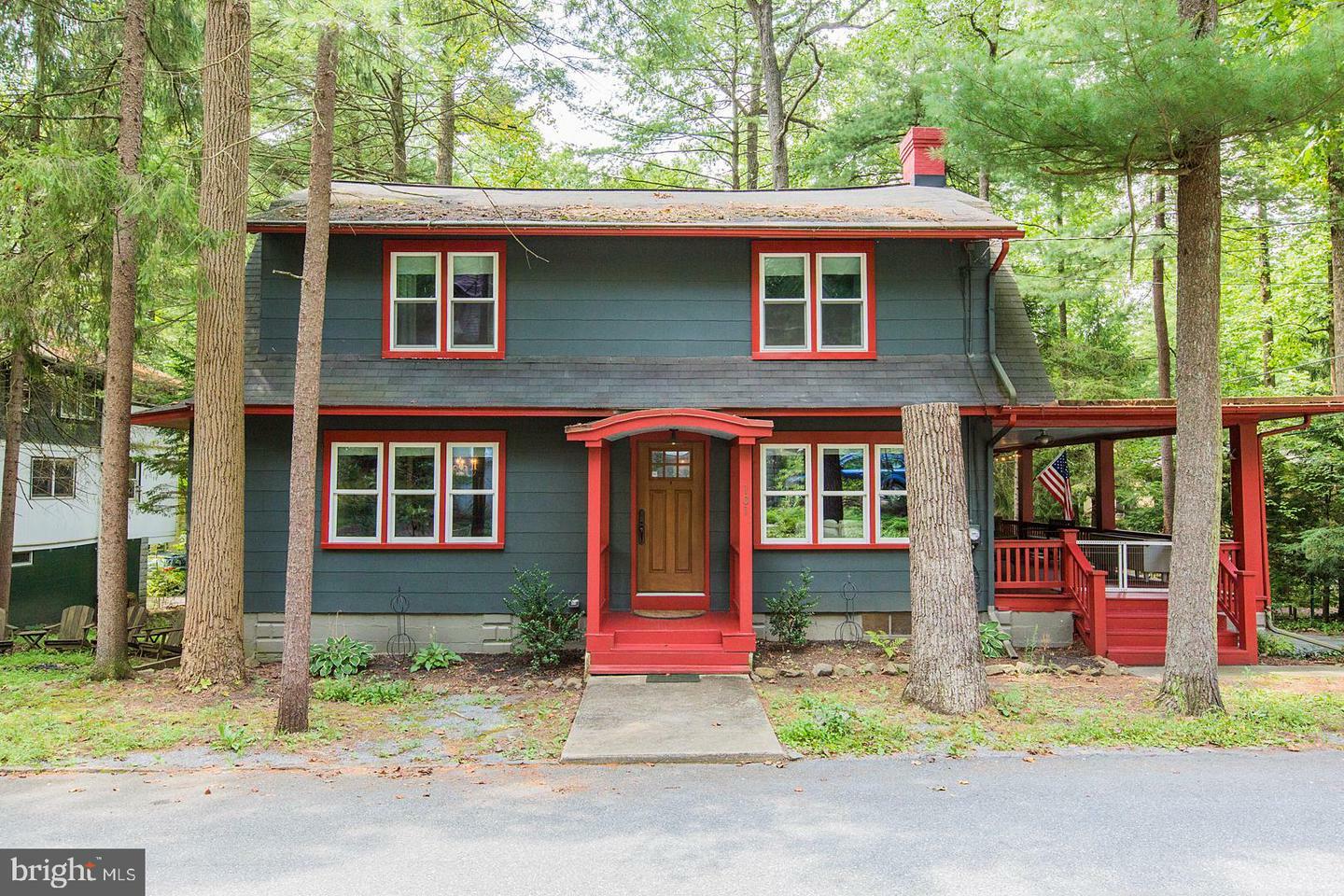 Property Photo: 101 Pine Avenue PA 17064