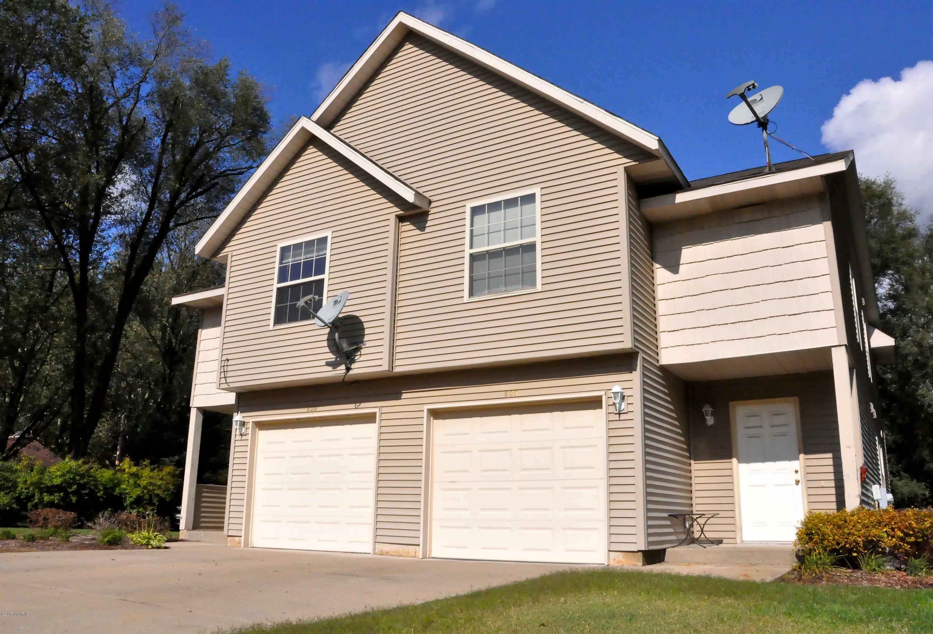 Property Photo:  533/535 W 30th Street  MI 49423 