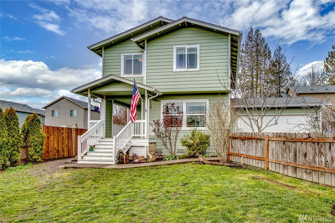 Property Photo:  355 NE Max William Lp  WA 98370 