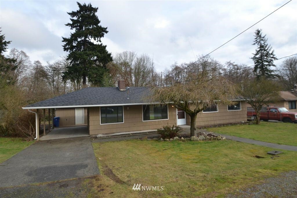 Property Photo:  20402 15th Avenue S  WA 98198 