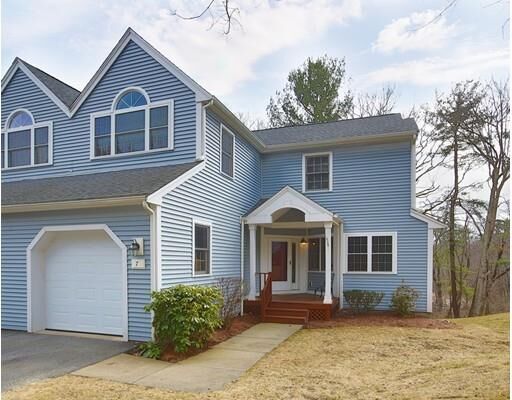 Property Photo: 7 Knollwood Ct 7 MA 01803