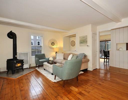 Property Photo:  342 Bedford St 342  MA 01742 