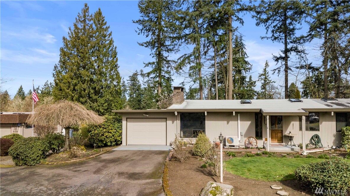 Property Photo: 3413 99th Avenue E WA 98371