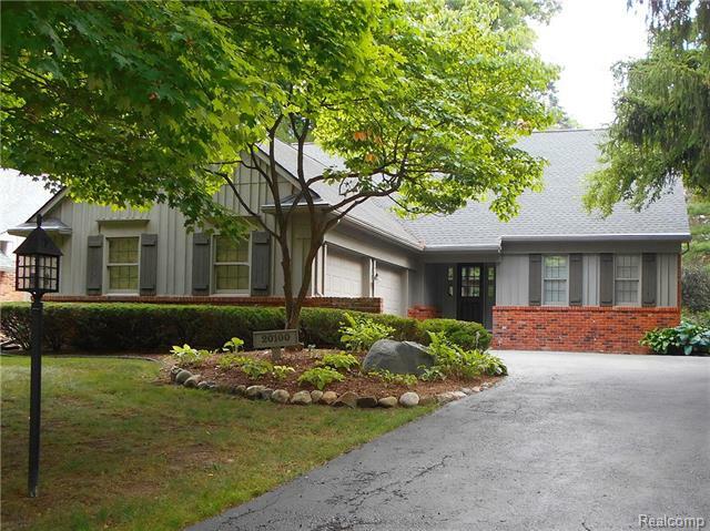 Property Photo: 20100 Village Drive MI 48025