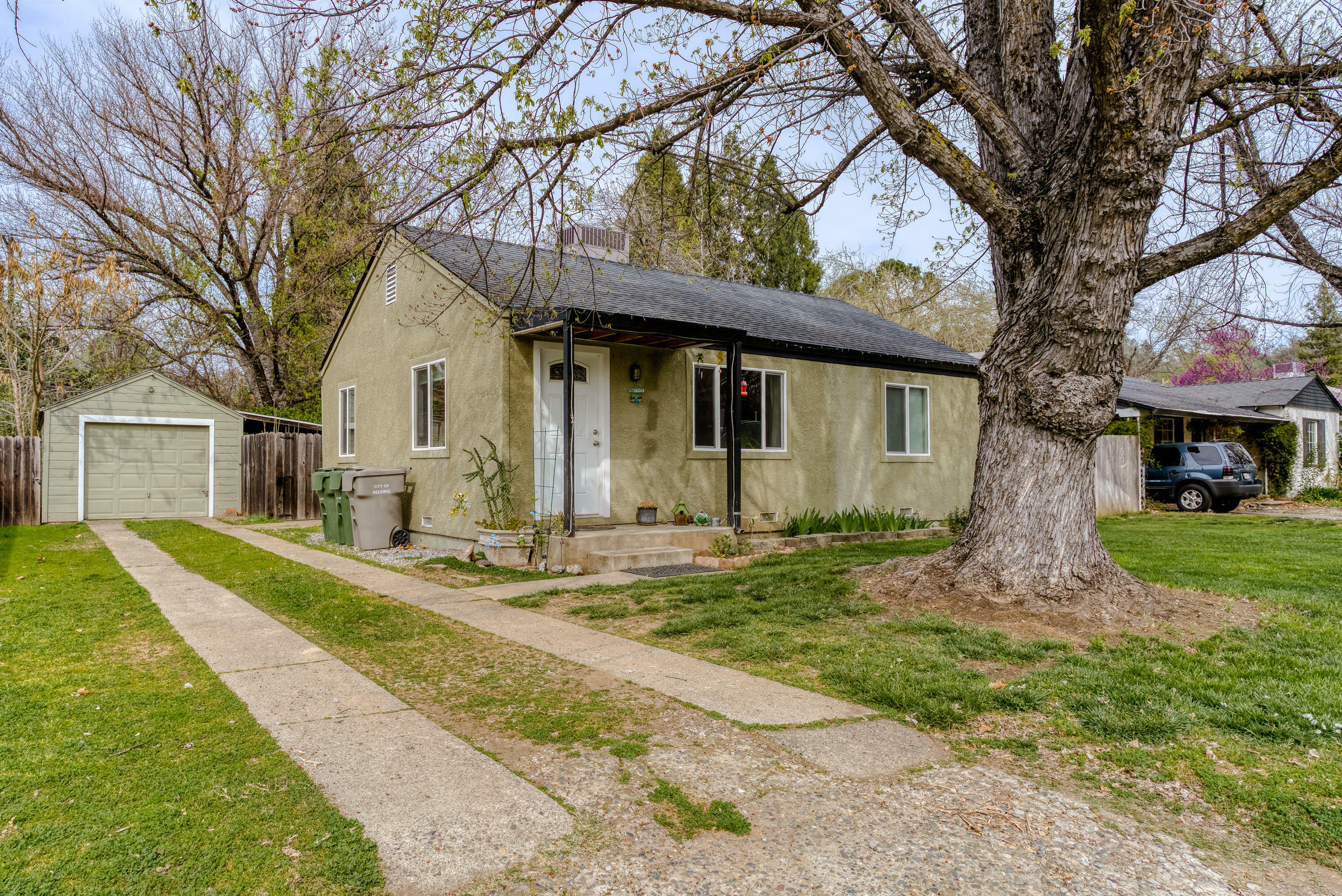 Property Photo:  716 Coronado Street  CA 96003 