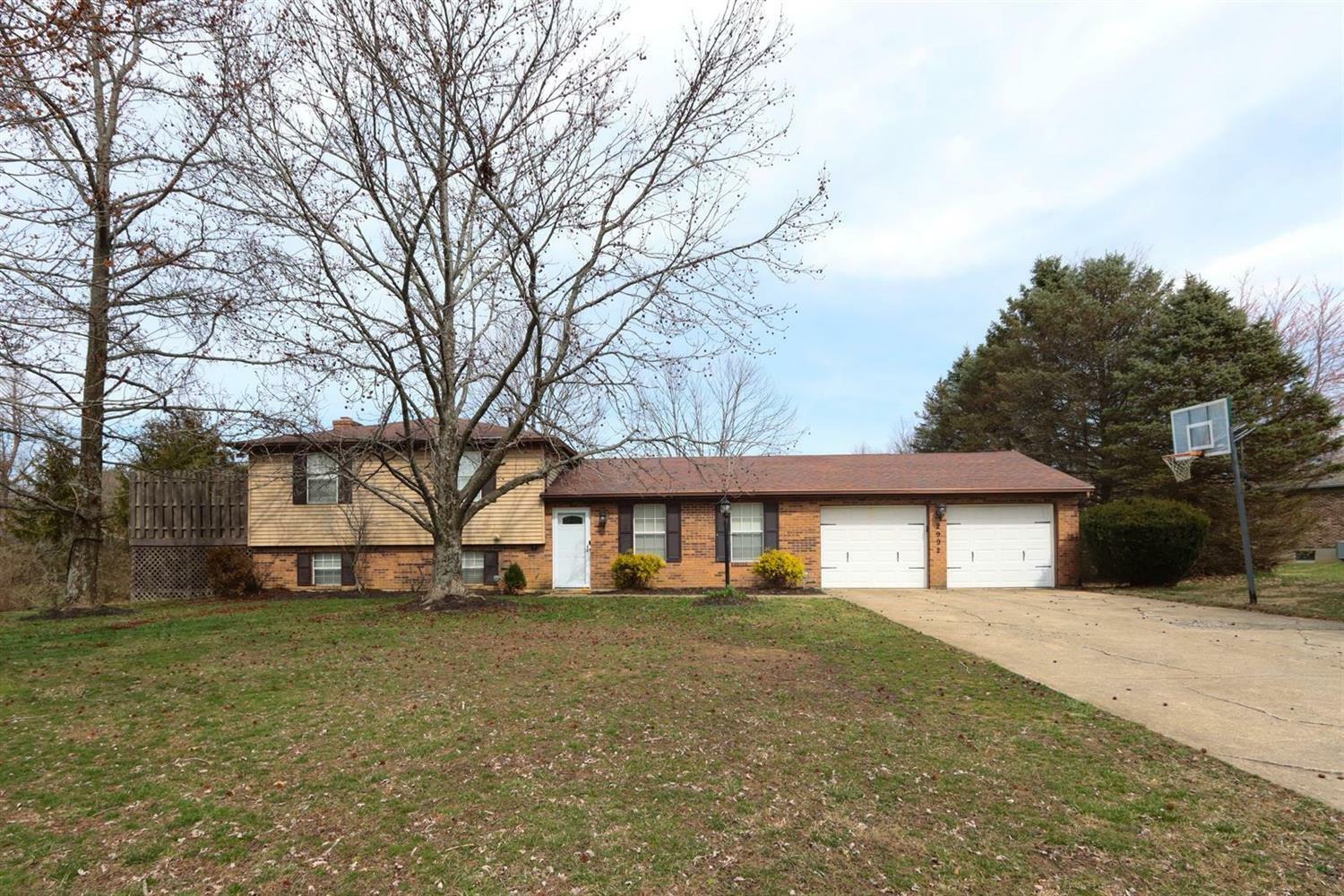 Property Photo:  2992 Cumberland Dr  IN 47025 
